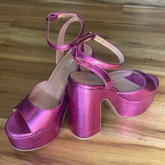 SODA Y2K Metallic Fuchsia Platform Chunky Heel sz 7 - Picture 11 of 15